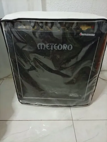 Amplificador METEORO NITROUS 150B