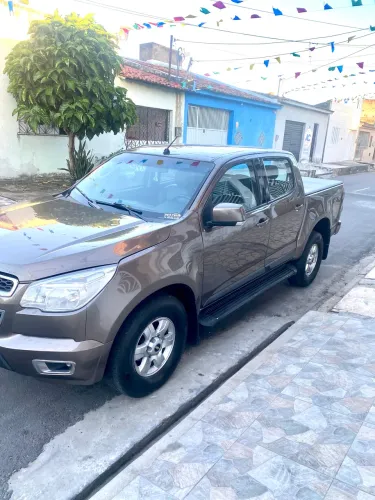 Chevrolet S10 Pick-up LT 2.8 TDI 4X4 CD Diesel AUT 2013