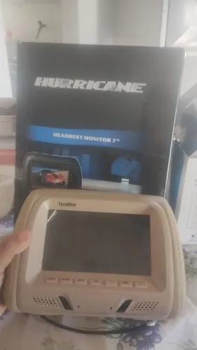 Encosto de cabeça com monitor