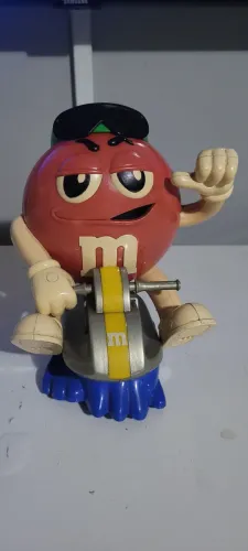 Boneco M&MS jet-ski dispenser de bombons baleiro mms