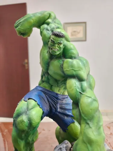 Estátua Hulk Resina Grande 40cm - Muito Pesada (8kg) Com Pintura Manual