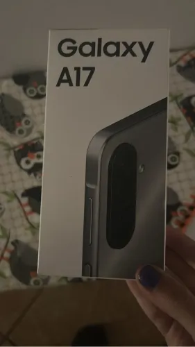 Samsung galaxy A17