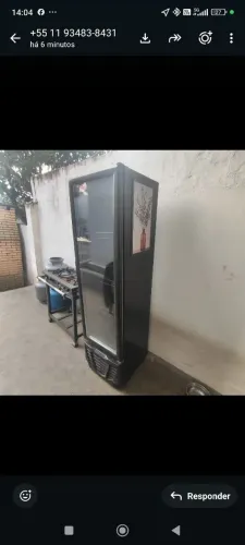 Freezer Expositor Marca metal frio Gelando perfeitamente,todo original nunca foi mechido!