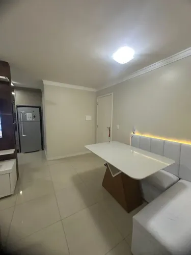 ? APARTAMENTO À VENDA | 2 DORMITÓRIOS | MOBILIADO | SÃO JOSÉ/SC