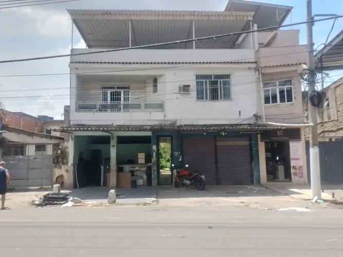 Loja comercial na Doutor Laureano. Duque de Caxias.