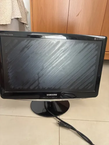 Vendo Monitor Samsung B2030