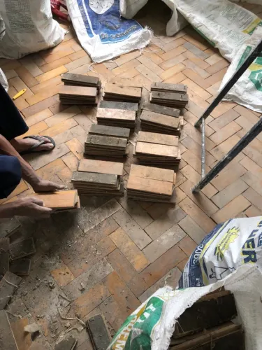 Piso de taco madeira marfim