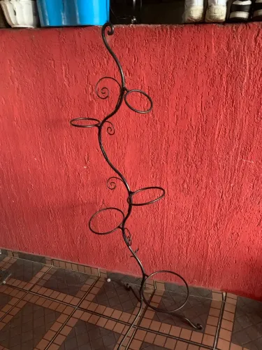 Suporte para Vasos de Plantas em Ferro