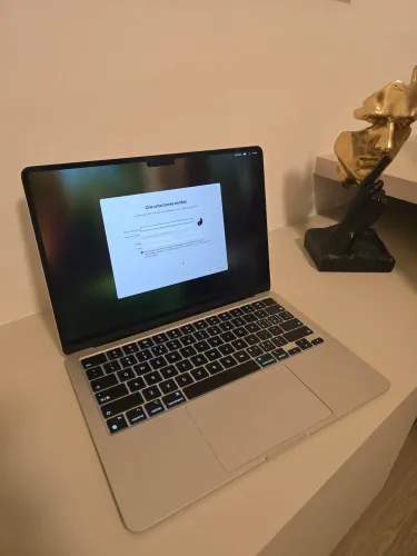 ? MacBook Air M2 15" (2023) - Impecável