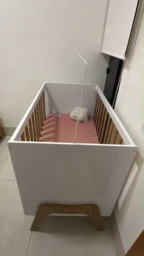 Berço e cômoda