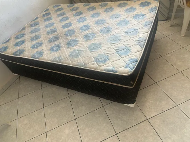 CAMA BOX CASAL usada