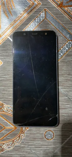 Samsung J8