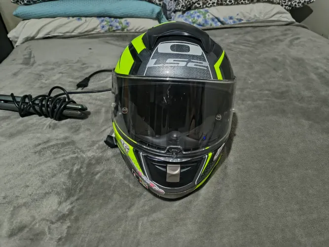 LS2 FF323 Arrow R / Arrow