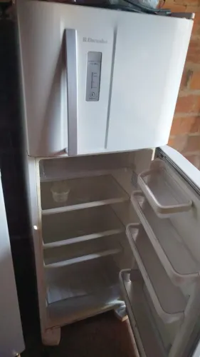 Geladeiras Electrolux pega em timon