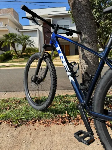 Bicicleta Trek Marlin 6 - Kit Deore