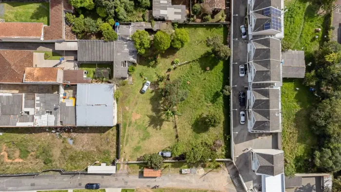 Seu Novo Investimento: Terreno Plano de 1.958,40 m² no Orleans, Face Norte!