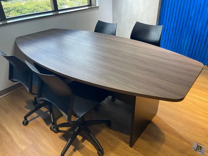 MESA DE REUNIAO SEMIOVAL 2.20x1.10 LOJA IKONOFFICE 