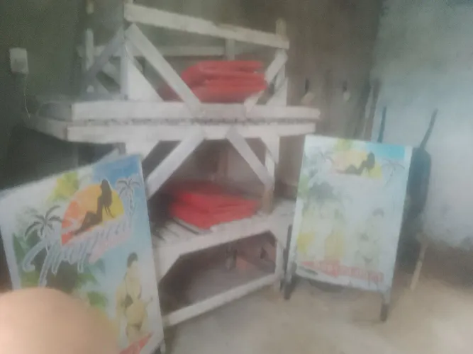 MATERIAL DE BRONZE VENDO MOTIVO VIAGEM