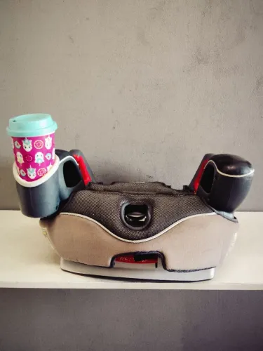 Assento de elevação Graco de 15 até 45kg Higienizado