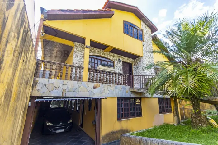 Casa para Venda em São José dos Pinhais, São Domingos, 4 dormitórios, 2 suítes, 4 banheiro