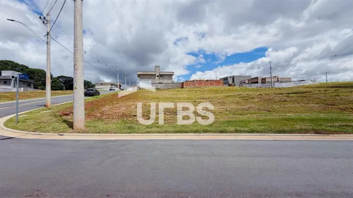 Jardins Versalhes - Terreno Residencial