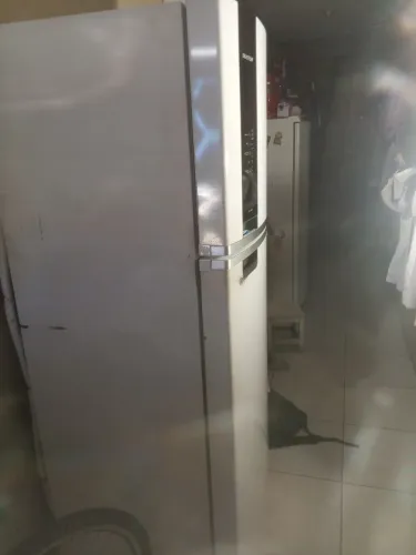 Vende-se geladeira Brastemp 