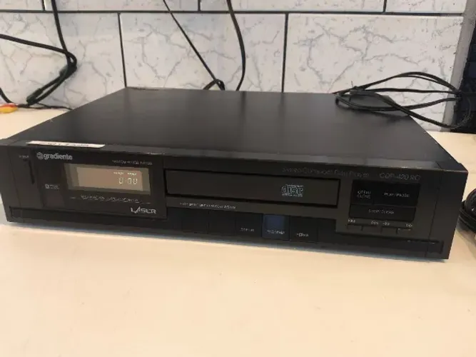 Cd gradiente cdp420 USADO - COM CONTROLE REMOTO - RARO