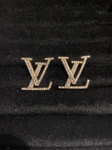 Brincos dourados inspiração LV Louis Vuitton