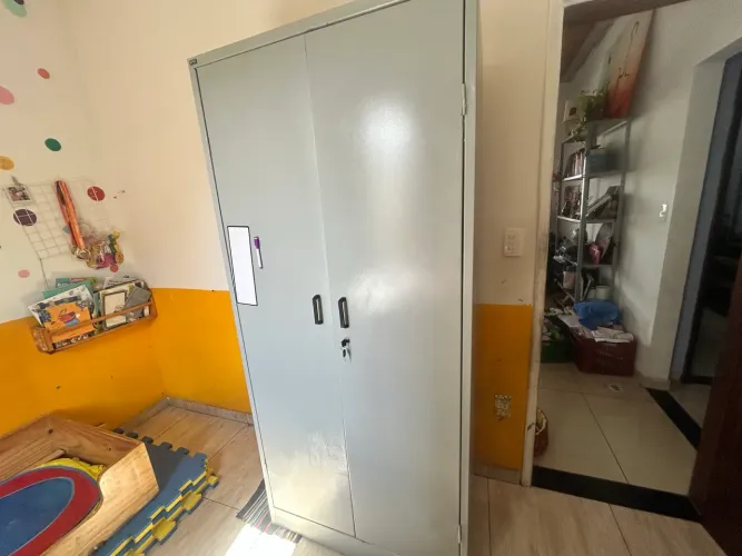 Armário ferro novo