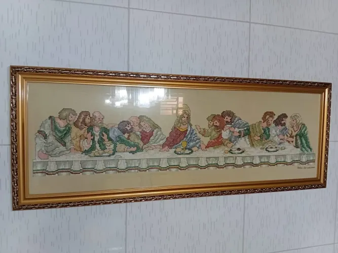 Quandro Santa Ceia, em ponto de cruz, linhas douradas!! 140X52 cm