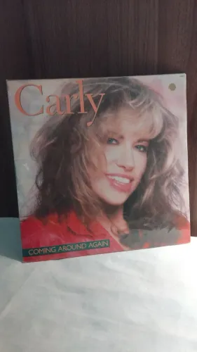 LP Carly Simon Coming Around Again