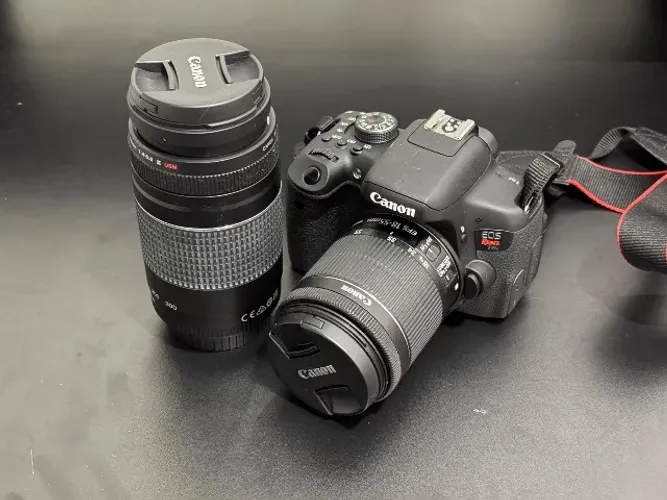 Canon T6i 3 baterias 2 SD 64gb lente do kit e EF-S 18-55 EF 75-300mm F4.0-5.6 III