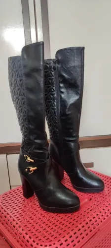 Bota cano alto 