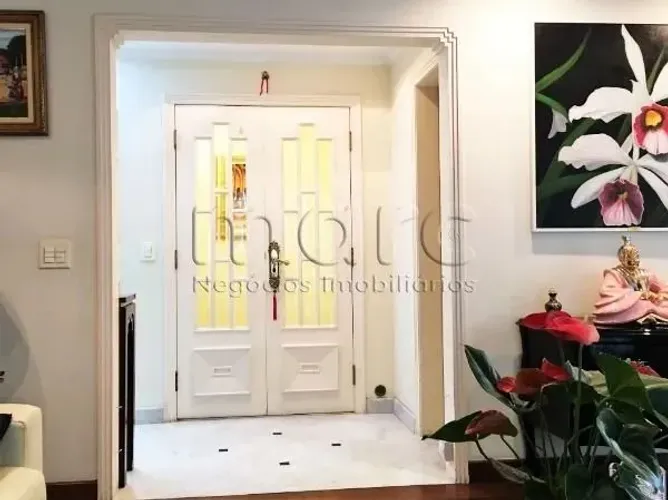 Linda Cobertura à Venda no Ipiranga - 442m², Piscina e 6 Vagas de Garagem