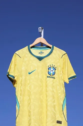 Camisa Brasil VERSÃO JOGADOR amarela Bolsonaro 22