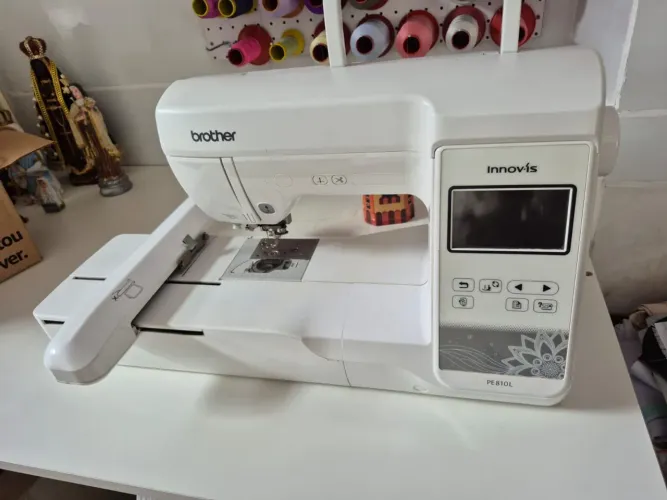 Máquina de bordado