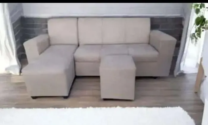 Sofás lindos perfeitos confortável para relaxar e decorar sua sala 