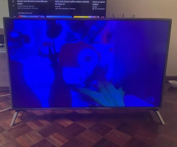 Smart TV LG, 43 polegadas - usada