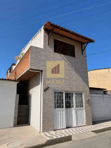 Imperdível: Casa à venda em Maceió-AL, 2 quartos, 2 suítes e 2 salas no Vergel do Lago!