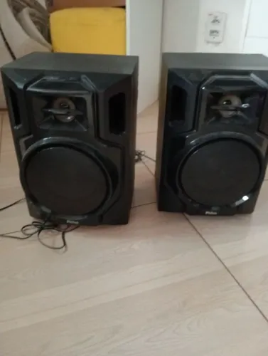 Duas caixas de som Philco em perfeito estado 
