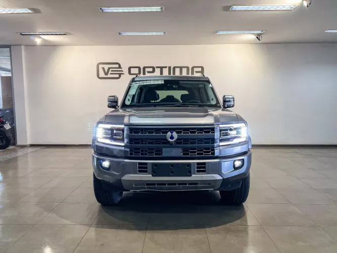 Denza B5 SUV híbrido plug-in 2027