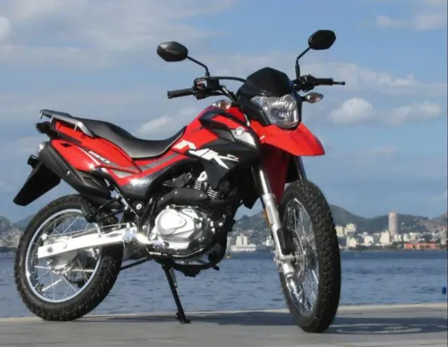 Vendo NK150cc em ótima conservação