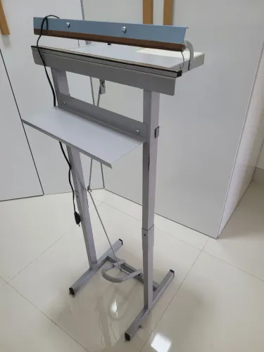 Seladora de pé com pedal 40cm