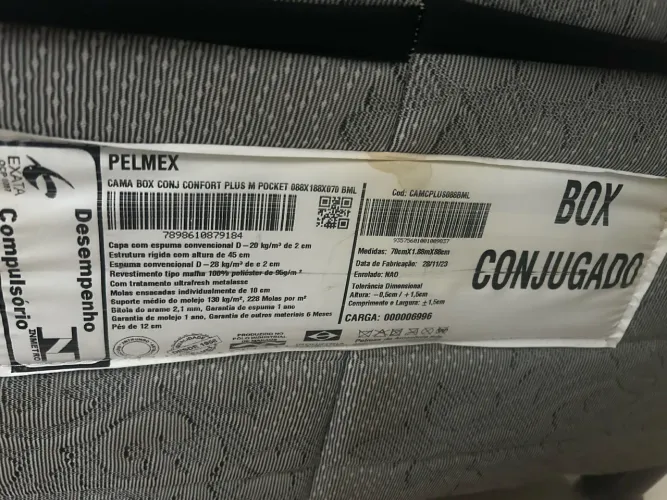 Cama Box solteiro, seminova