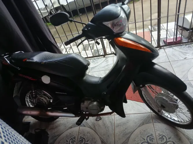 Moto biz 100