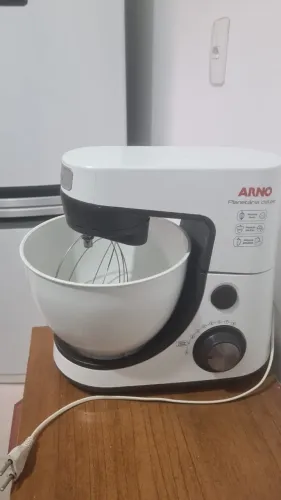 VENDO BATEDEIRA PLANETÁRIA ARNO MOTIVO MUDANÇA