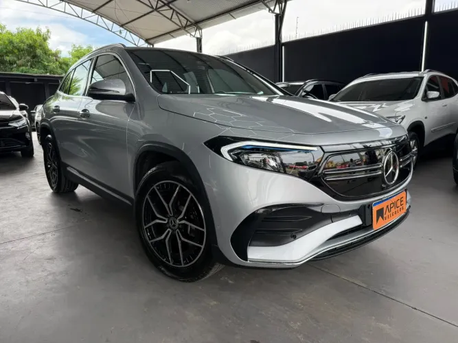 Mercedes-Benz EQA 250 250 AMG Line (elétrico) 2023