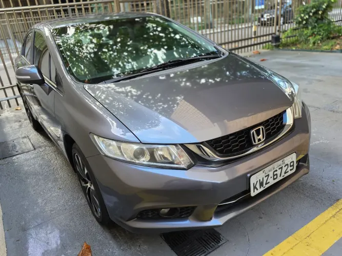 Honda Civic Sedan LXR 2.0 Flexone 16V Aut. 4P 2016