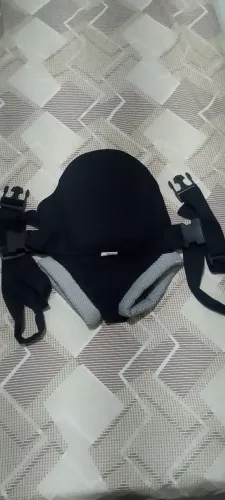Vendo um canguru usado bem conservado 