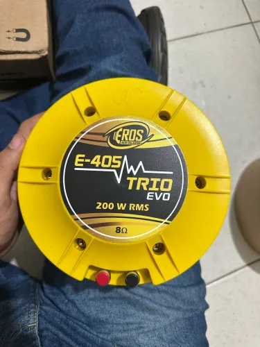 Corneta Eros amarelinha